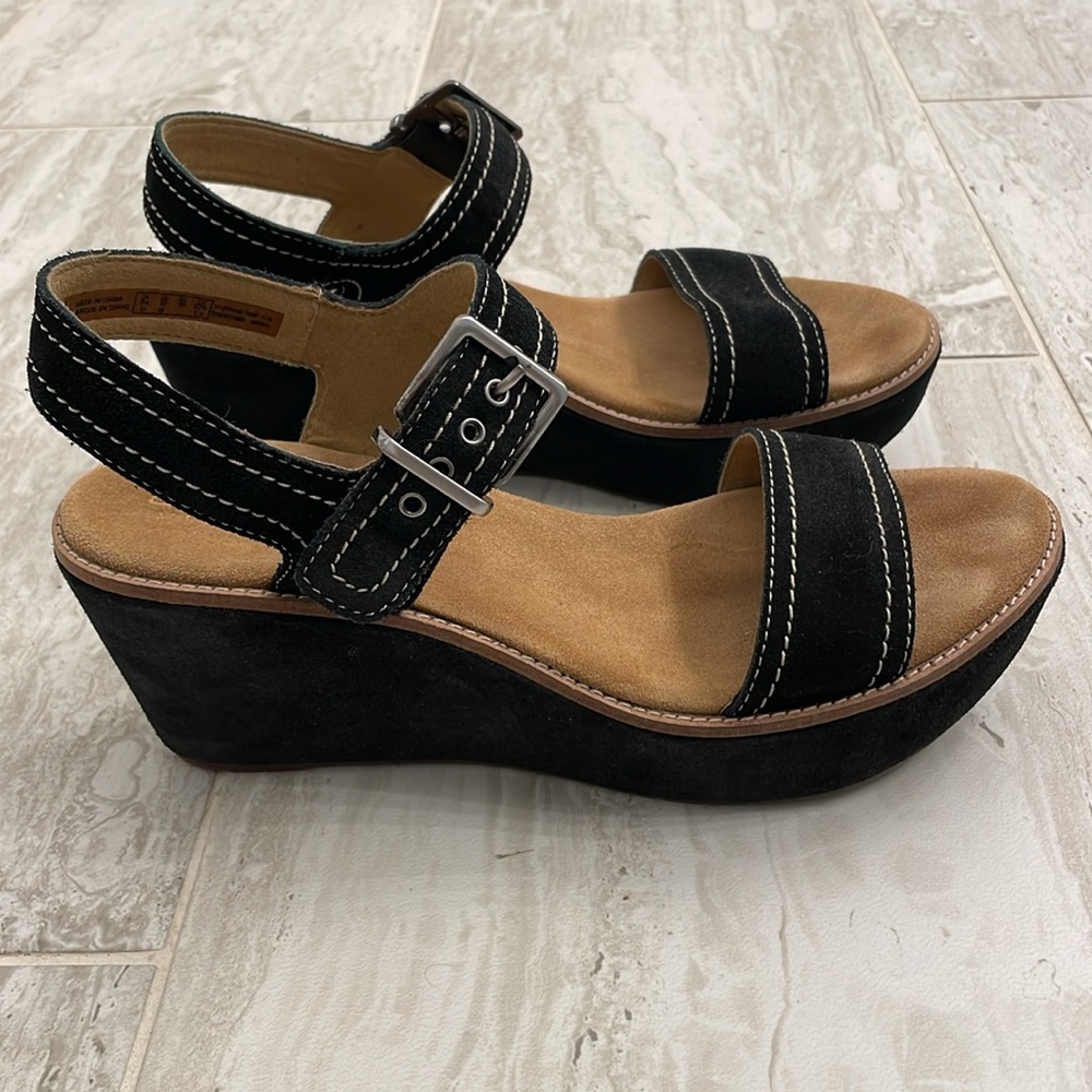 CLARKS Artisan Women’s Aisley Orchid Wedge Sandal Size 12M - Picture 5 of 9
